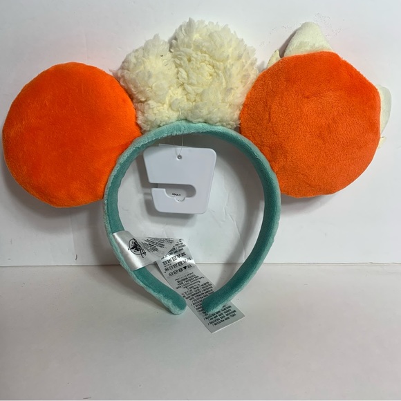 NWT. Turning Red ears. Minnie transforms the typical mouse ear headband - Picture 9 of 11